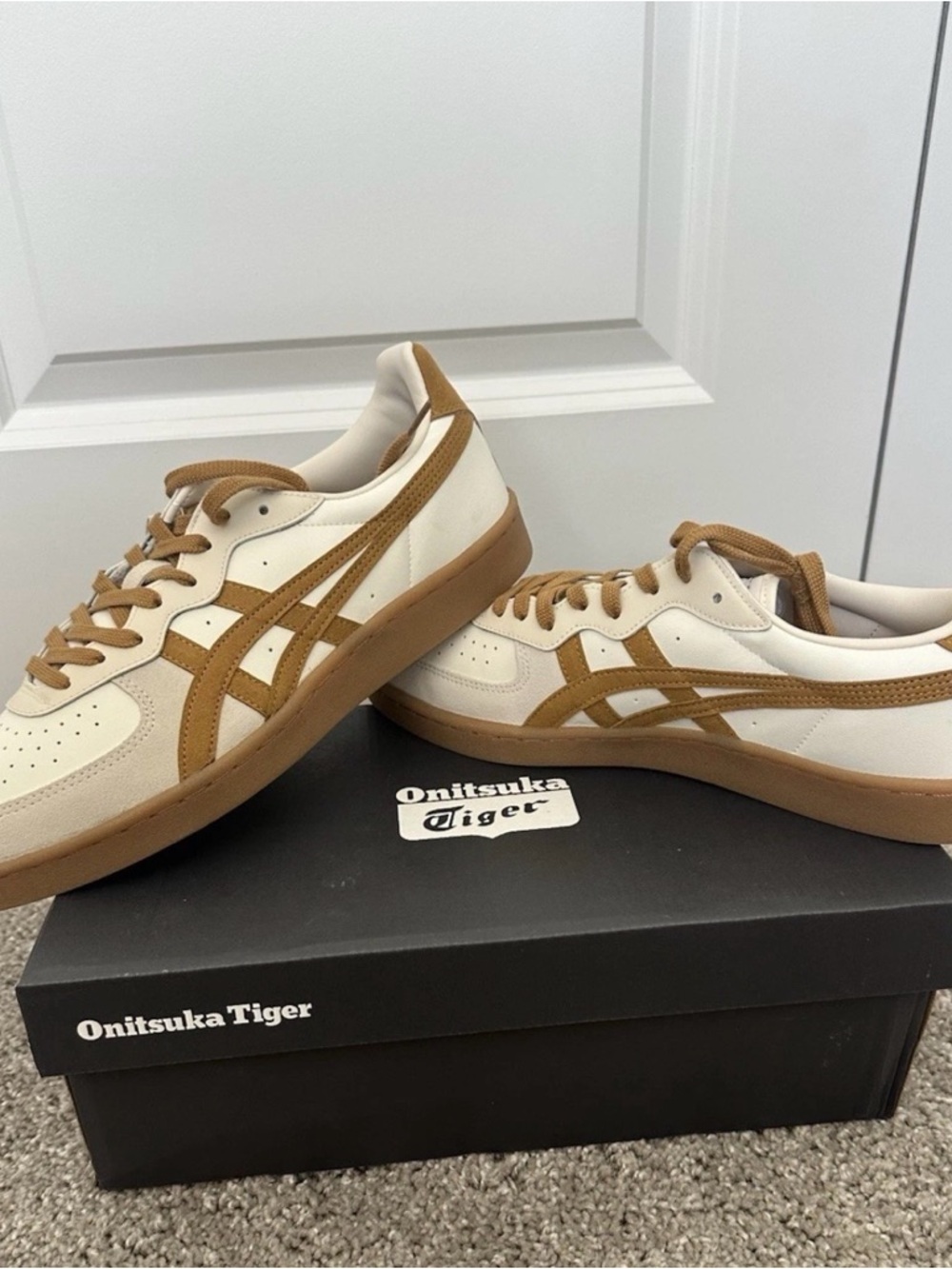 Onitsuka Tiger by Asics Cream & Tan Low-Top Sneakers